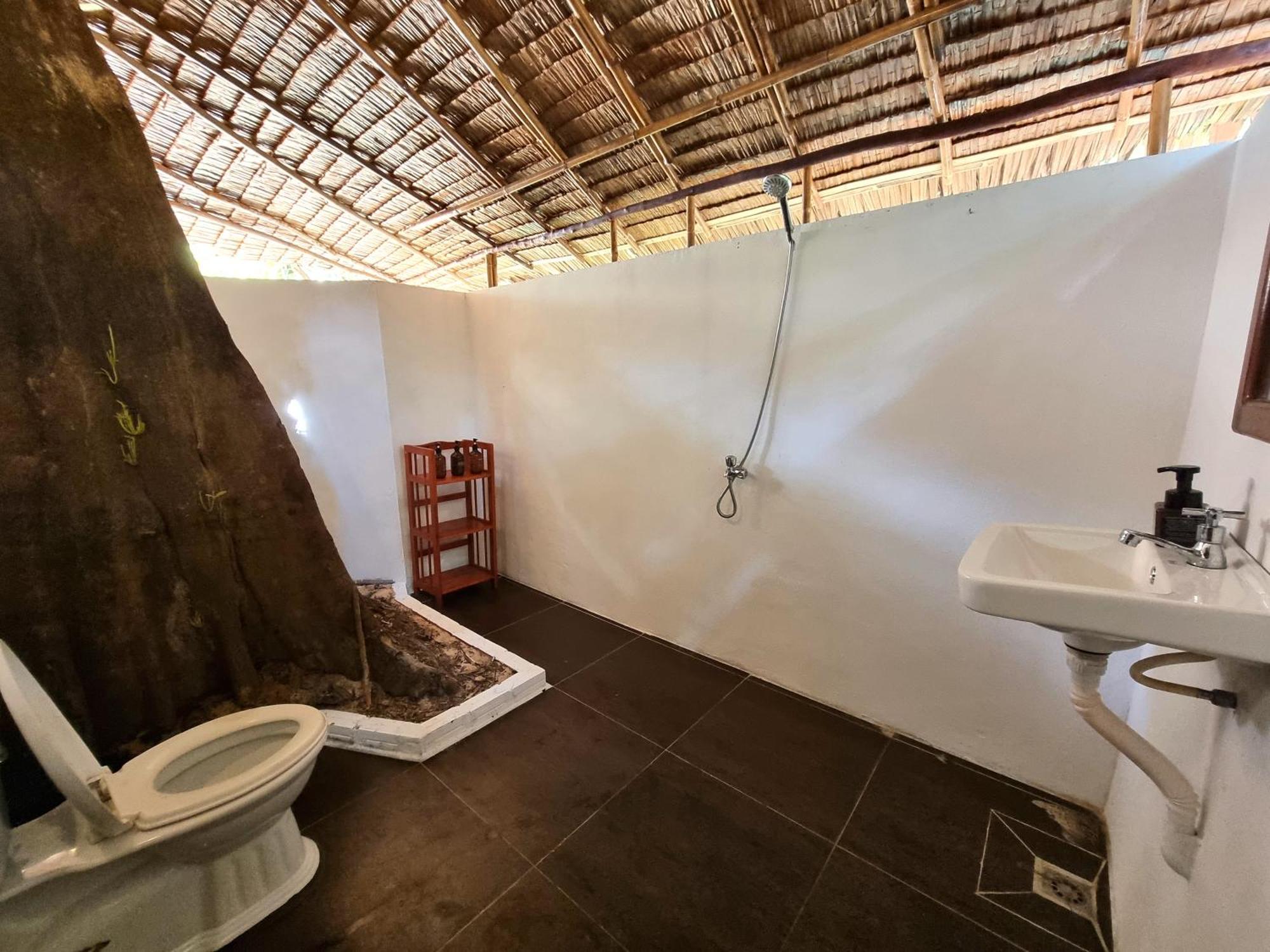Sunboo Beach Bungalows Đảo Koh Rong Samloem Ngoại thất bức ảnh