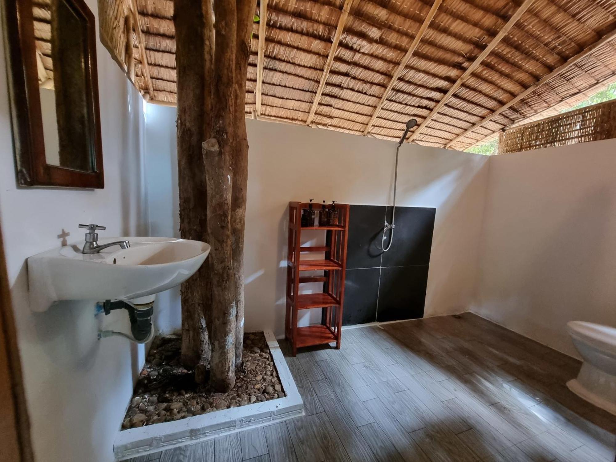 Sunboo Beach Bungalows Đảo Koh Rong Samloem Ngoại thất bức ảnh