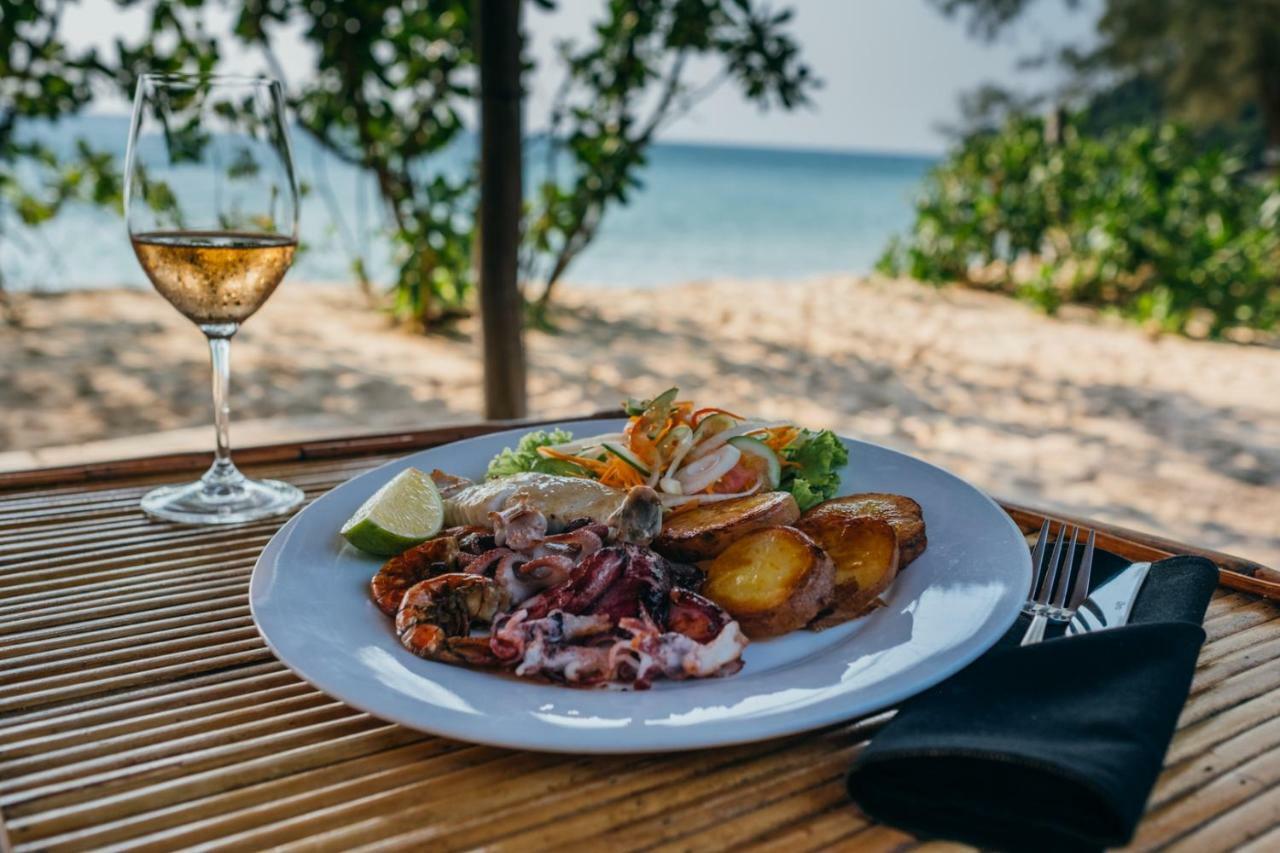 Sunboo Beach Bungalows Đảo Koh Rong Samloem Ngoại thất bức ảnh